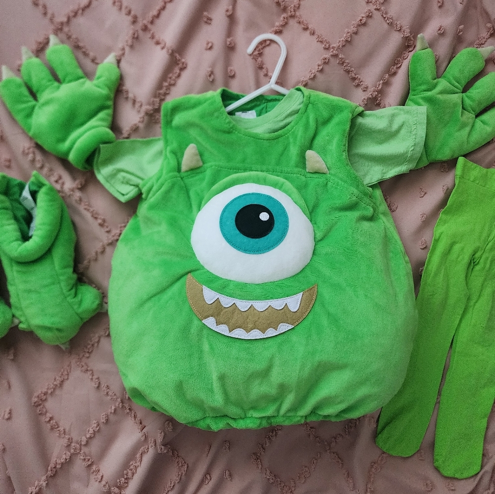 Pottery barn Mike Wazowski costume